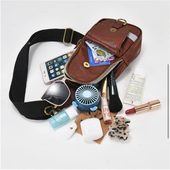 Softball Sling Bag w cc slots - Picture 5 of 11